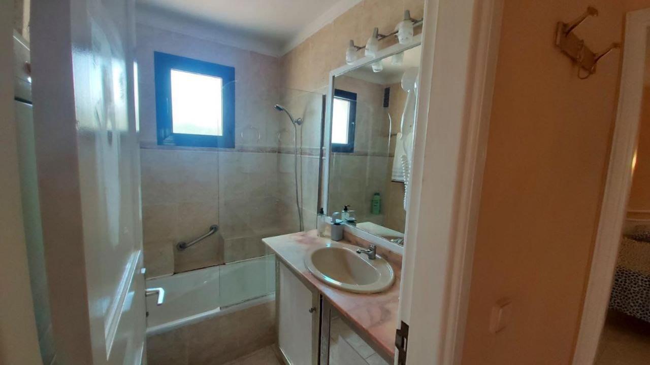 Sunny Self-Catering Apartment Costa Teguise, Lanzarote, Spain Экстерьер фото