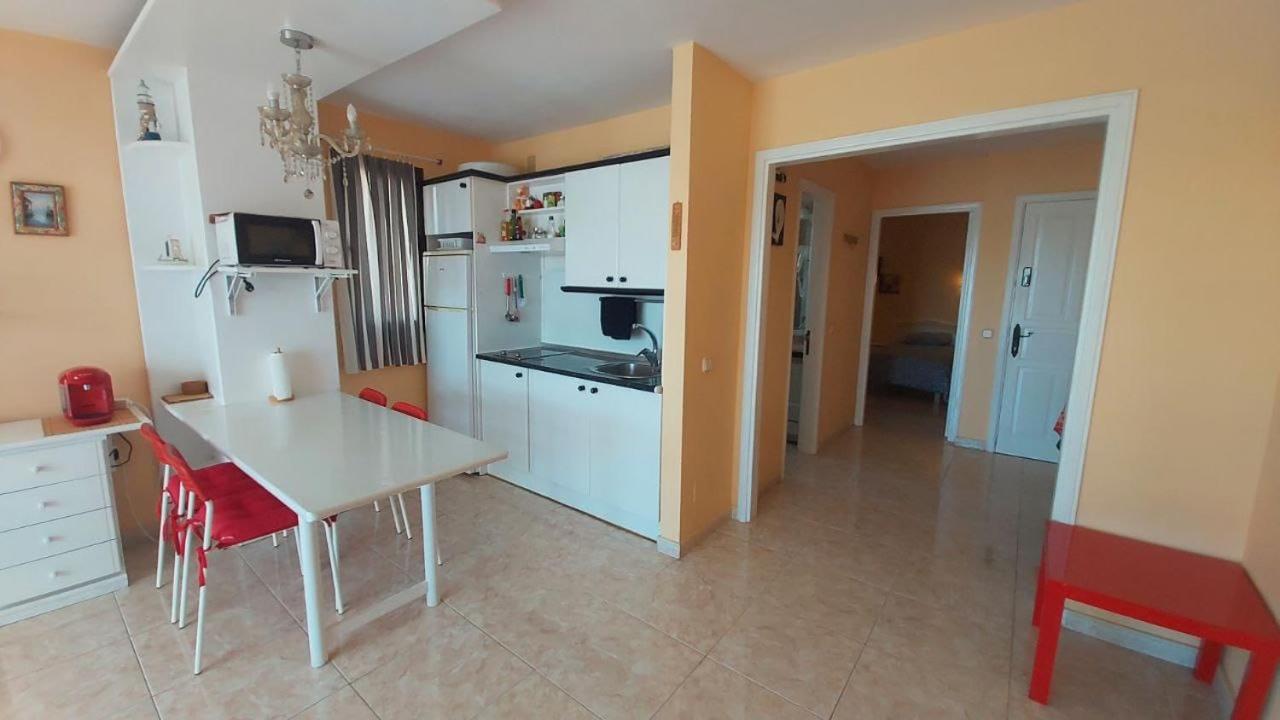 Sunny Self-Catering Apartment Costa Teguise, Lanzarote, Spain Экстерьер фото